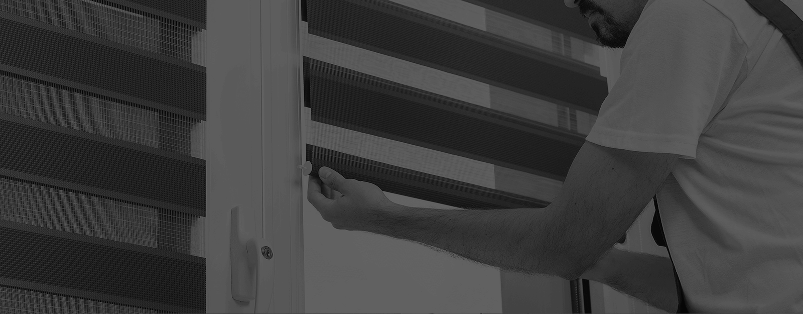 خدماتنا - تركيب الستائر